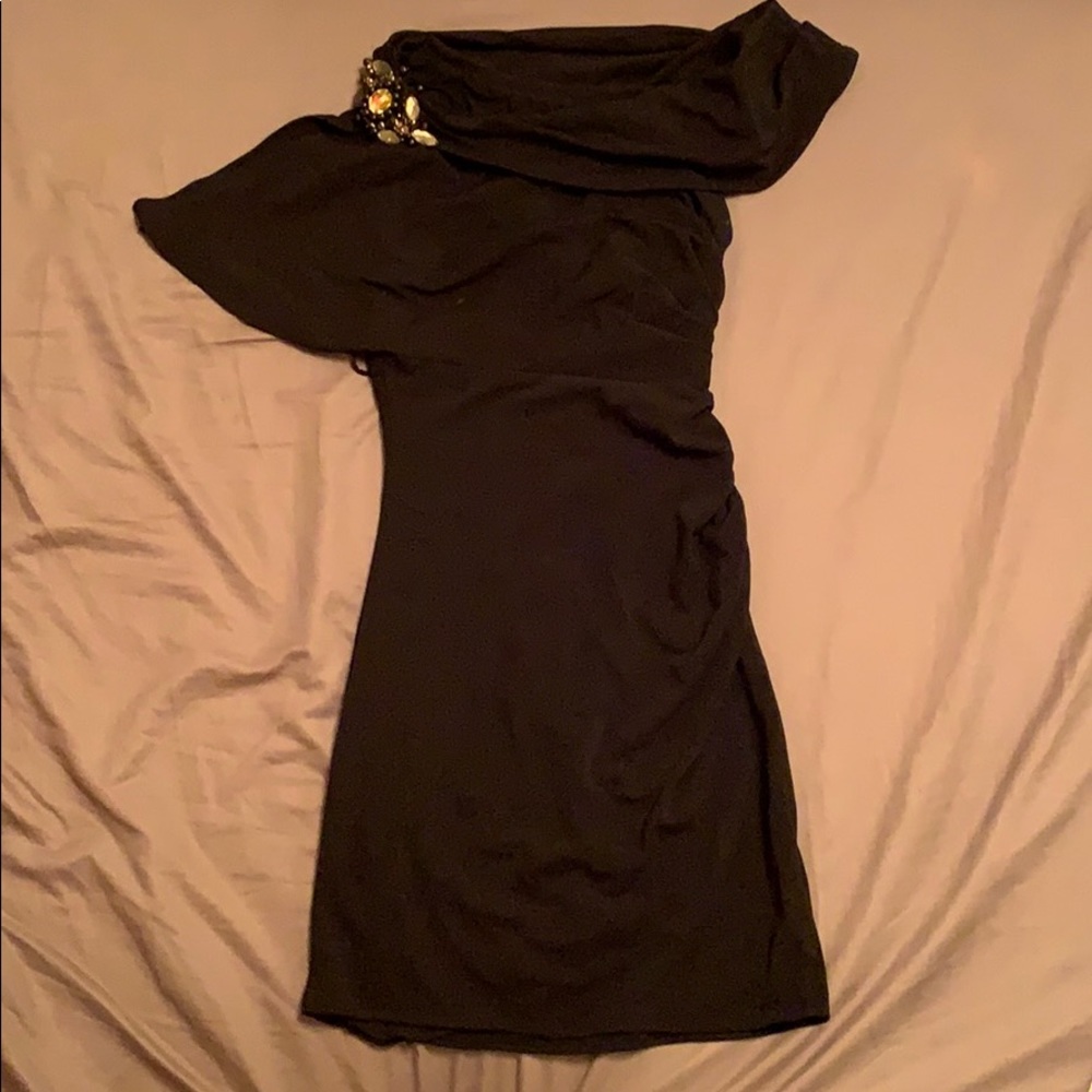 Badgley Mischka collection size four
